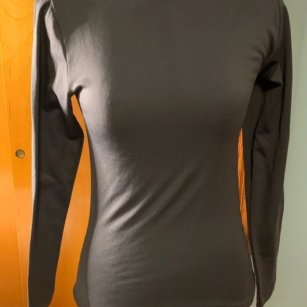 Forever 21 Grey turtleneck long sleeve - Picture 2 of 3